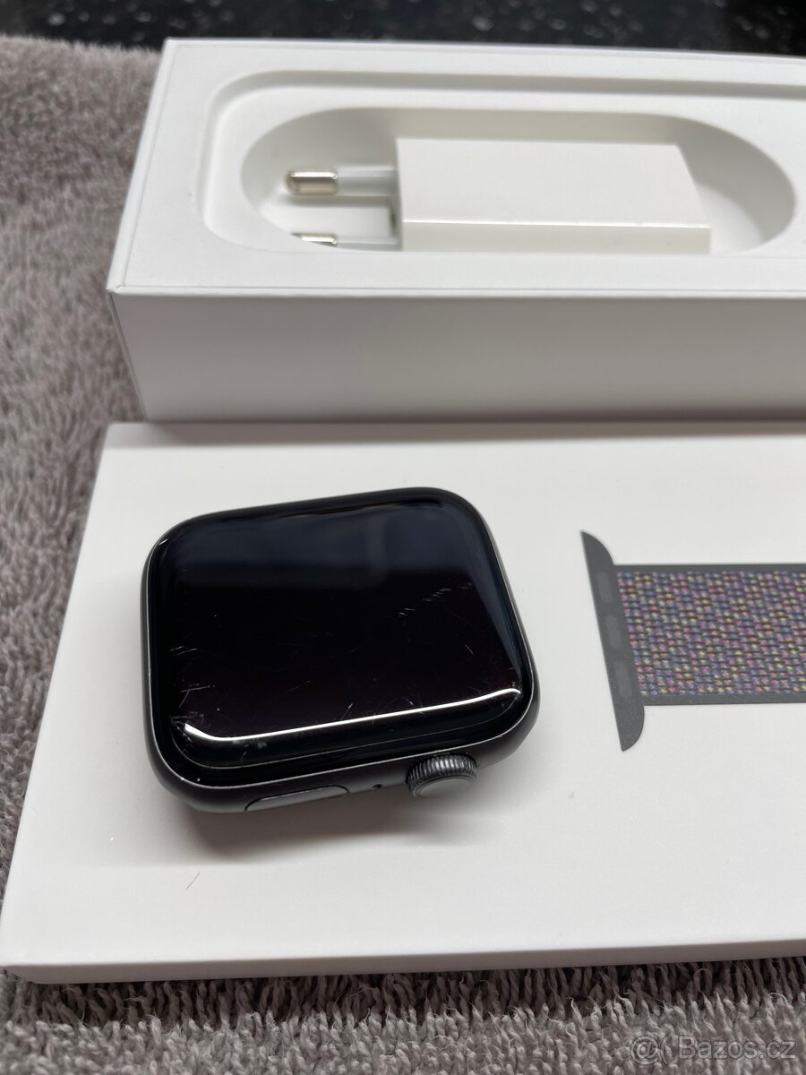 Apple watch series 4 44mm - 3
