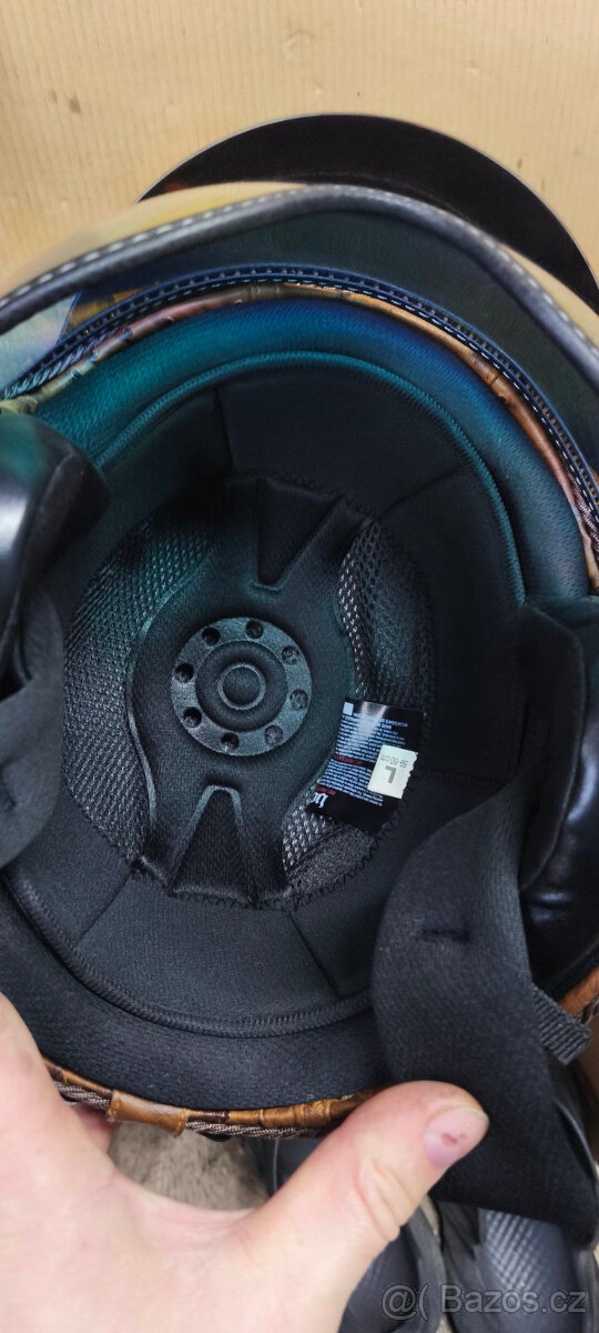 Prodám helmu L 59-60 - 3