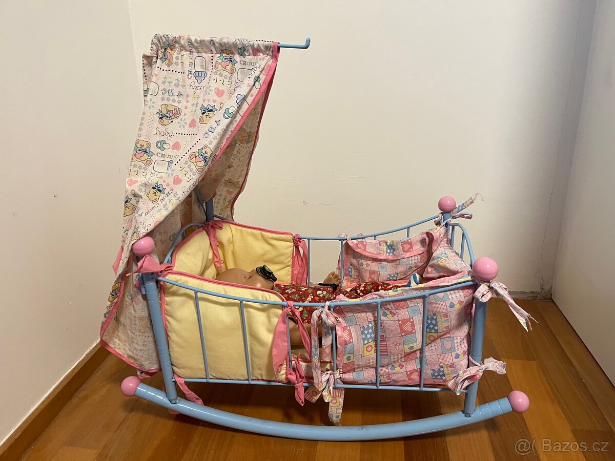 Postýlka s nebesy pro panenky - 3