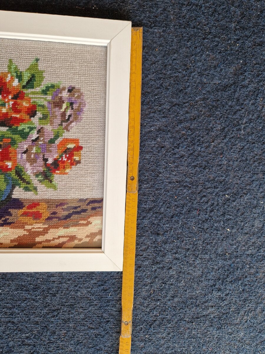 Vyšívaný obraz s květinami - 3