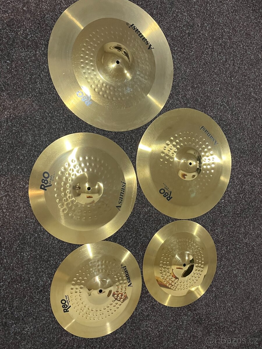 sada činelů ASANASI R80 - 3