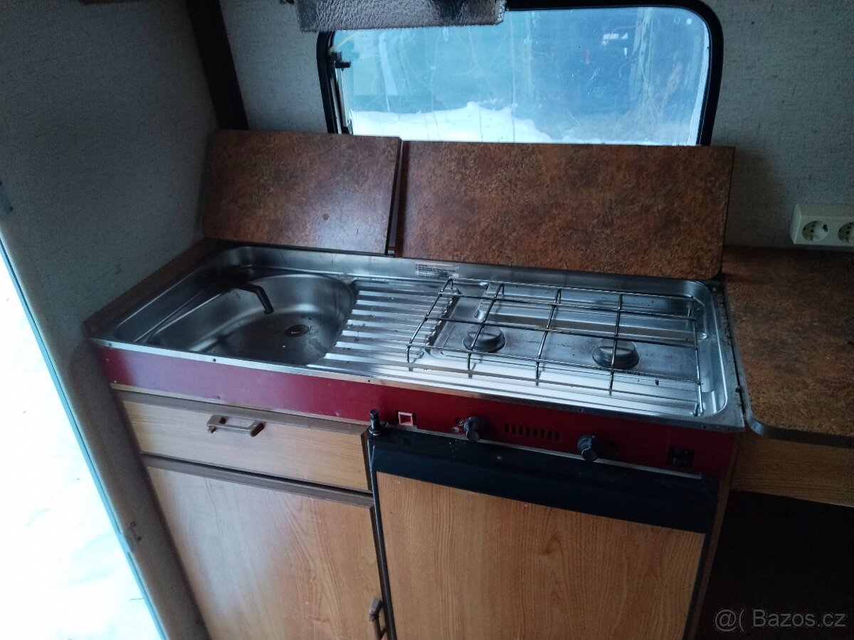 Prodam starsi karavan - 3