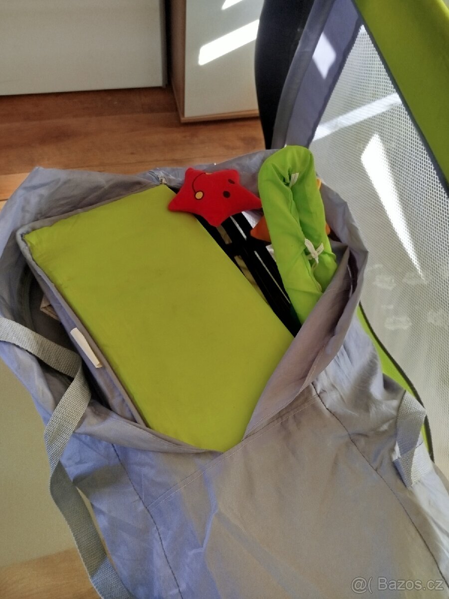 Mobilní dětská postýlka - 3