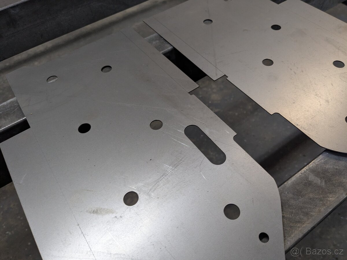 Čz 175/505 rikša - Nášlapy stupaček - 3