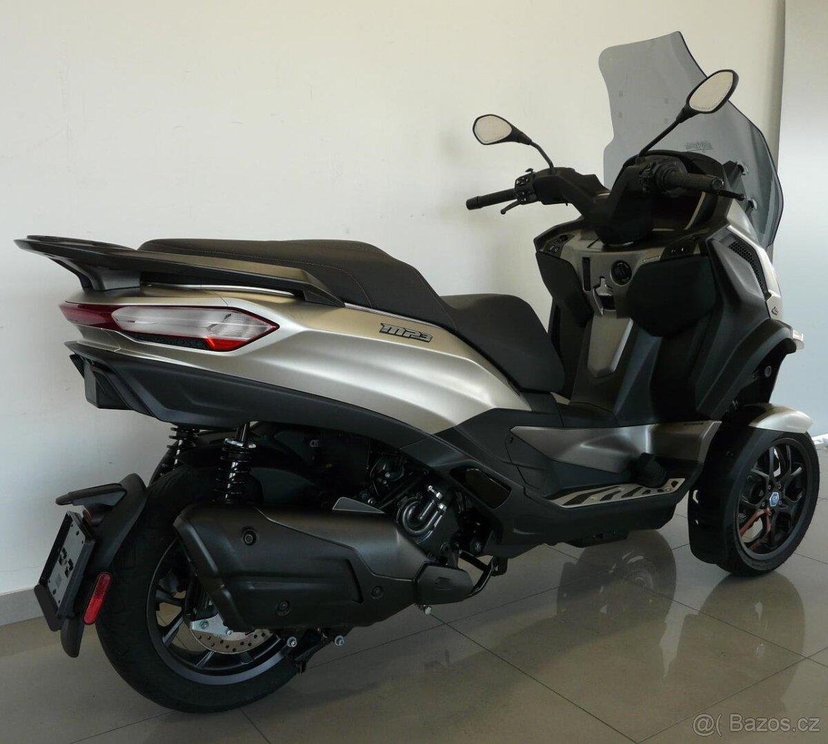 Piaggio MP3 530 Exclusive - 3