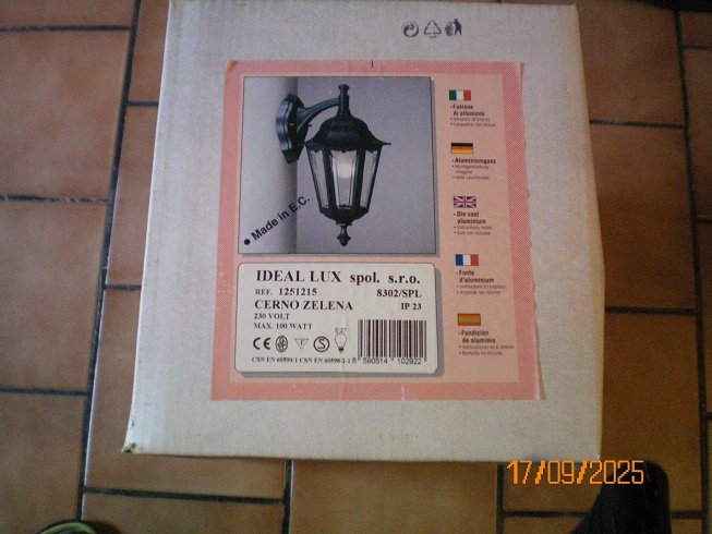 Nová venkovní lampa na stavbu - 3