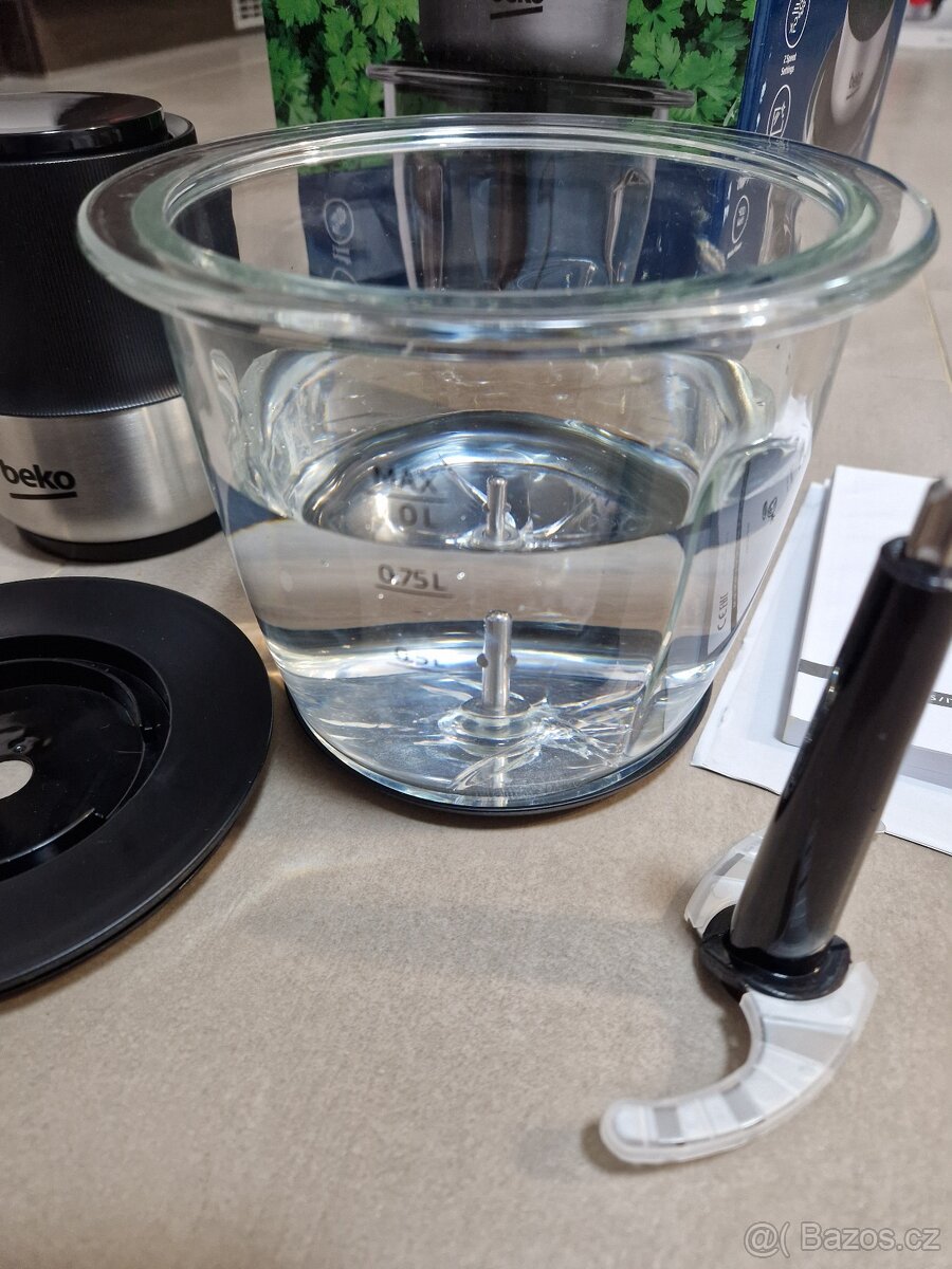sekáček Beko CHG 81442BX - 3