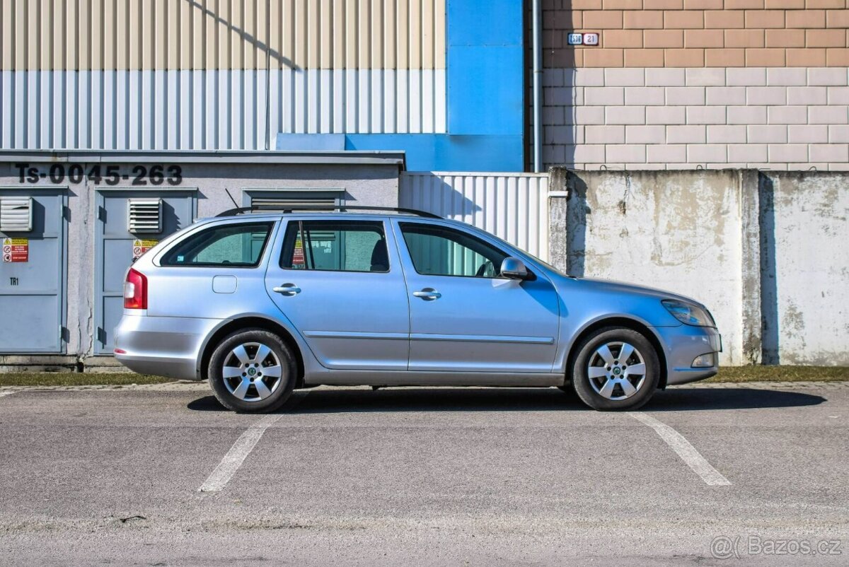 Škoda Octavia Combi 1.6 TDI CR DPF Classic - 3