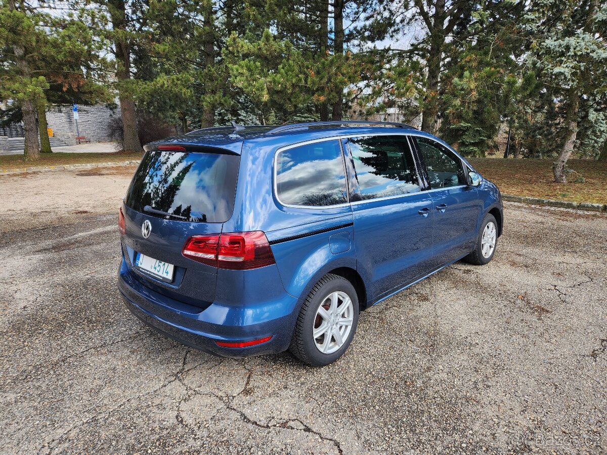 VW Sharan DSG r.2016 Facelift, 7 míst, 175.000km, el.dveře - 3
