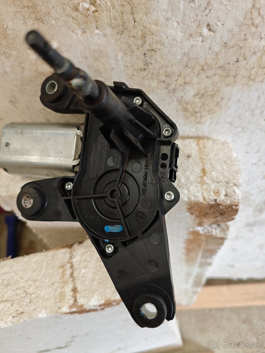 Motorek stěrače Cadillac srx - 3