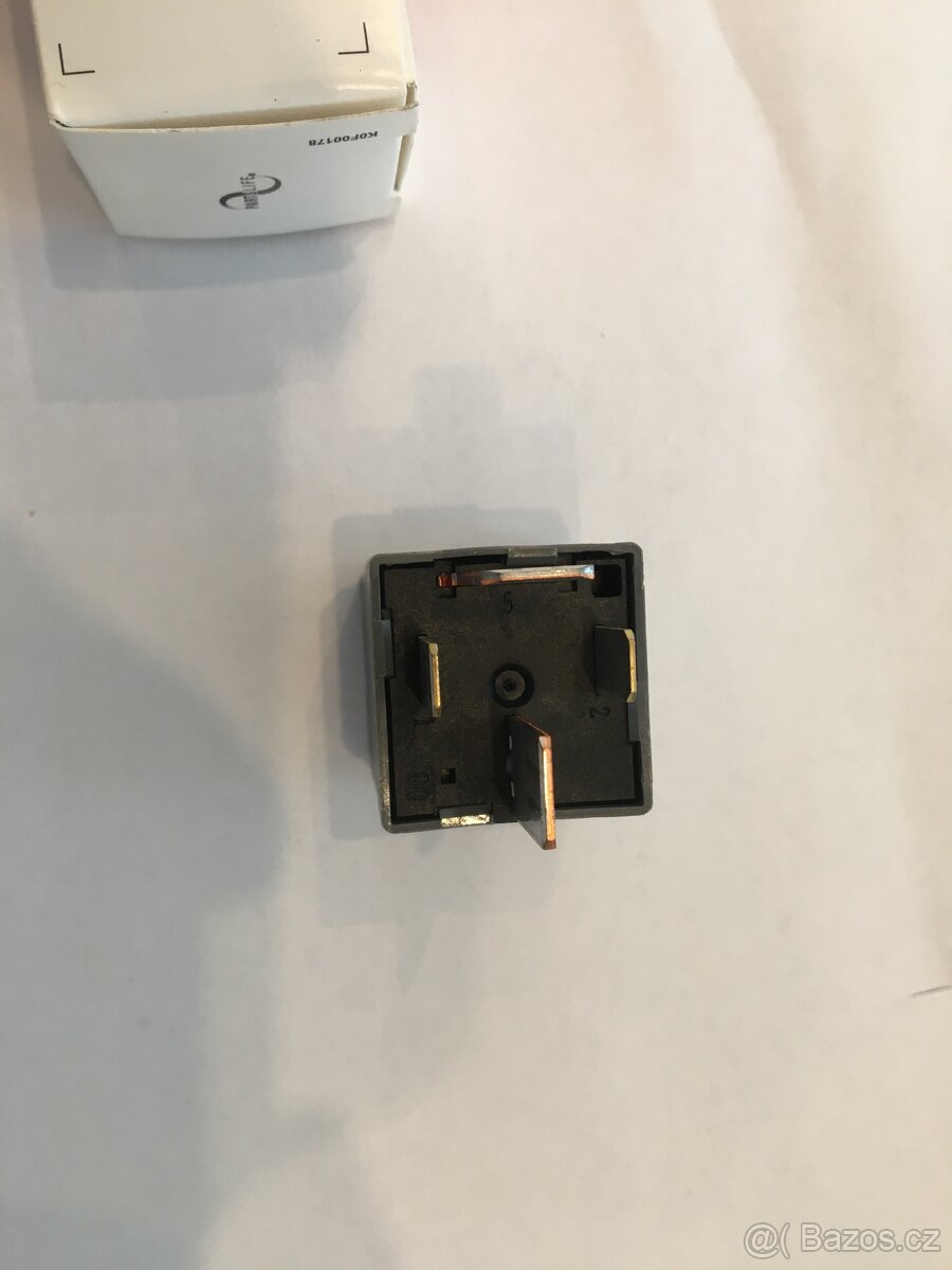 Relé HERTH+BUSS ELPARTS 75613169 - 3