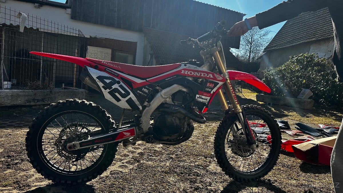 Prodám Hondu CRF450R