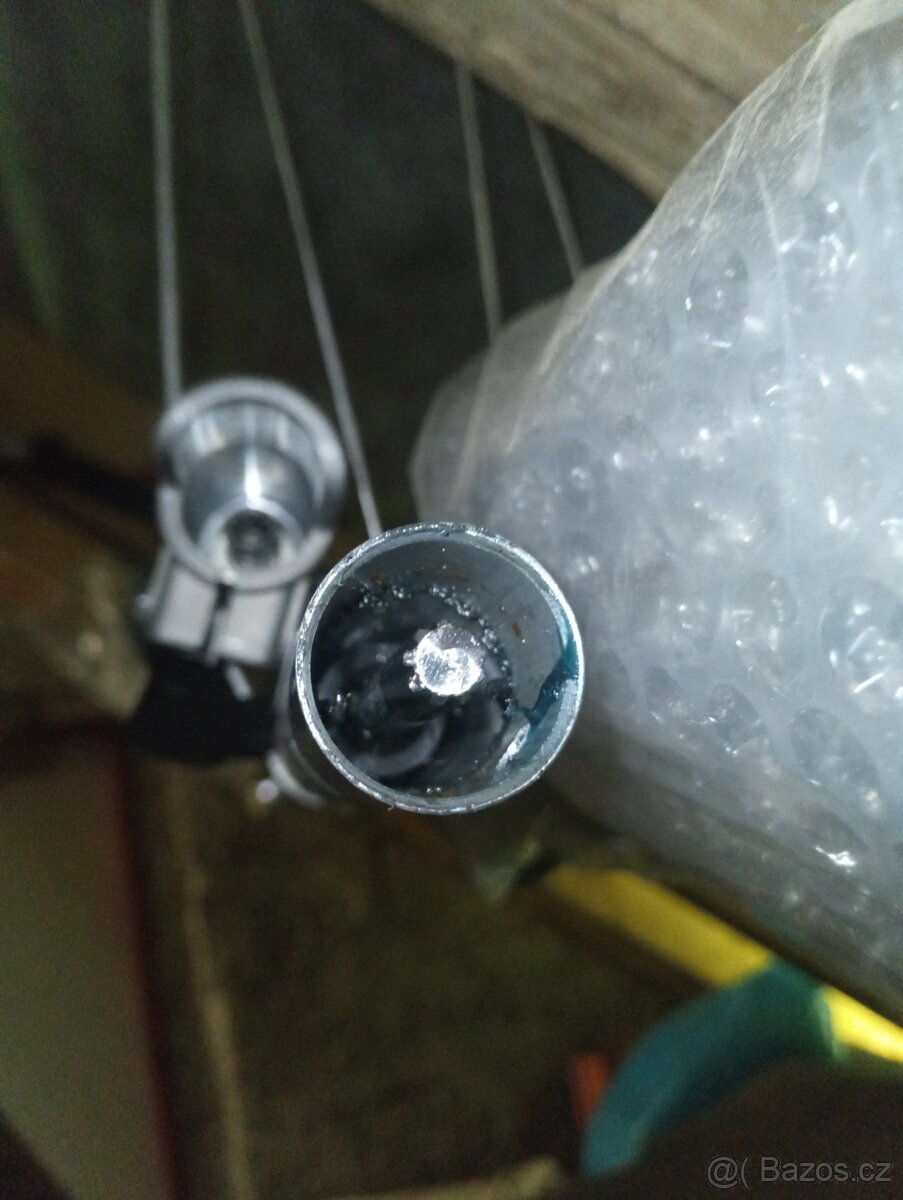 Prodám plotostřih ke křovinořezu - 3