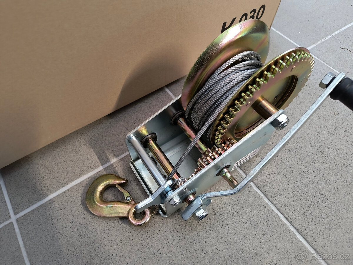 Ruční lanový naviják 900 kg - 3