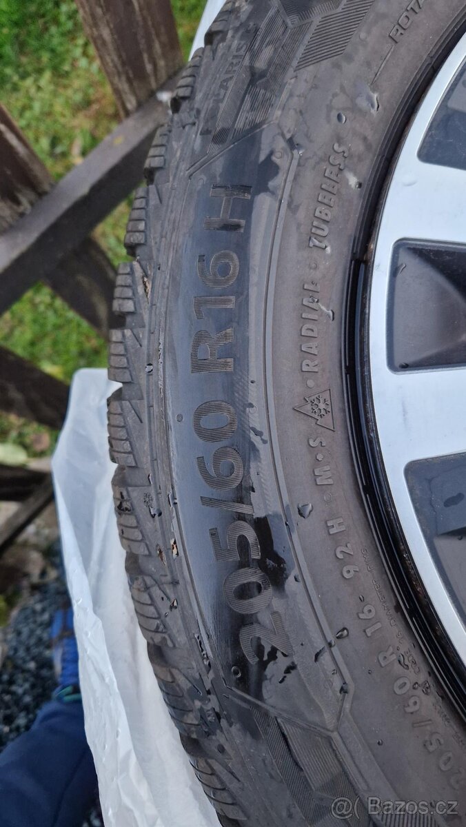 Prodám kompl. zimní kola - 3