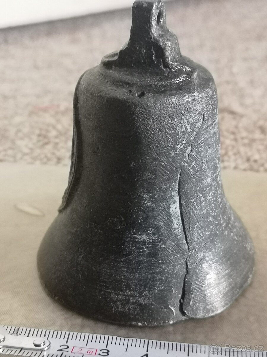 zajímavý malý kovový zvon s motivem Madony a nápisem - 3