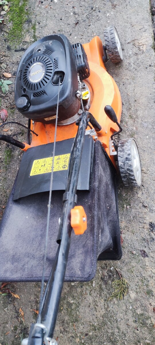 Motorová sekačka s pojezdem - 3