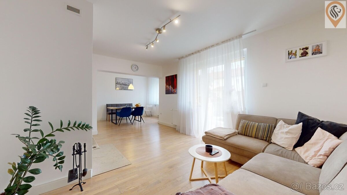 Prodej rodinného řadového domu v Průhonicích - 3