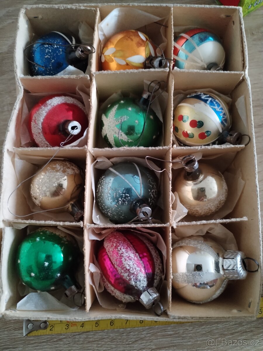 Ozdoby na stromeček staré. - 3