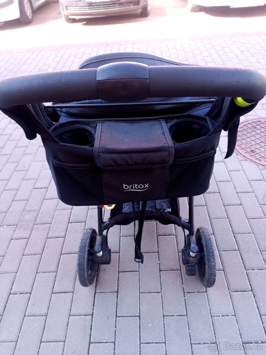 Prodám Kočárek Britax B-motion 4 PLUS - 3
