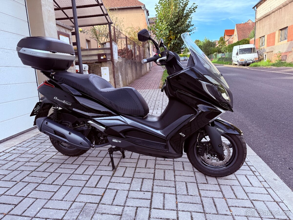 Kymco New Downtownt 125i, 2016, ABS, Cz doklady jen 7 000 km - 3