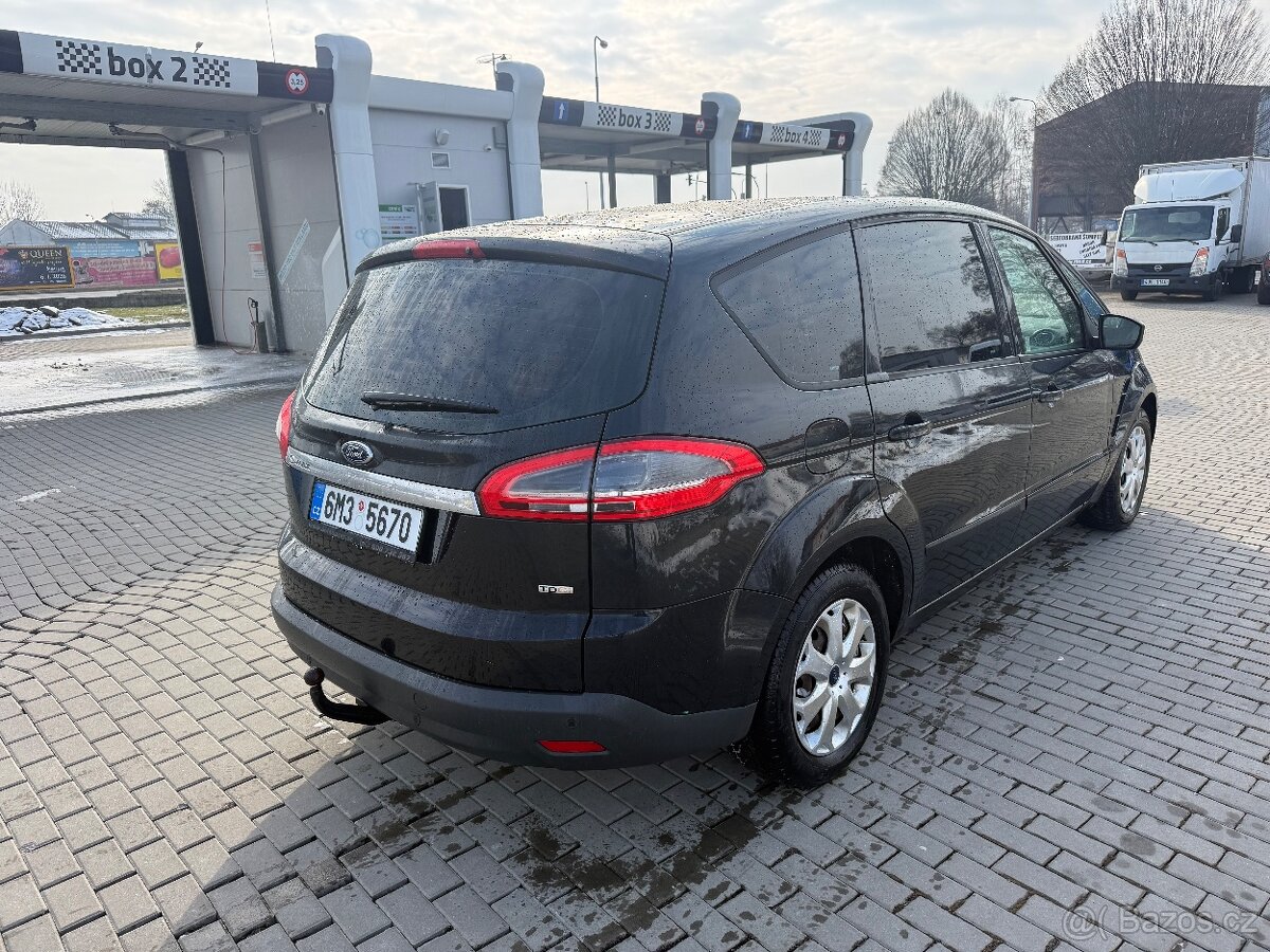 Ford S-MAX 2,0TDCi 103kW 7 míst, NOVÁ STK - 3