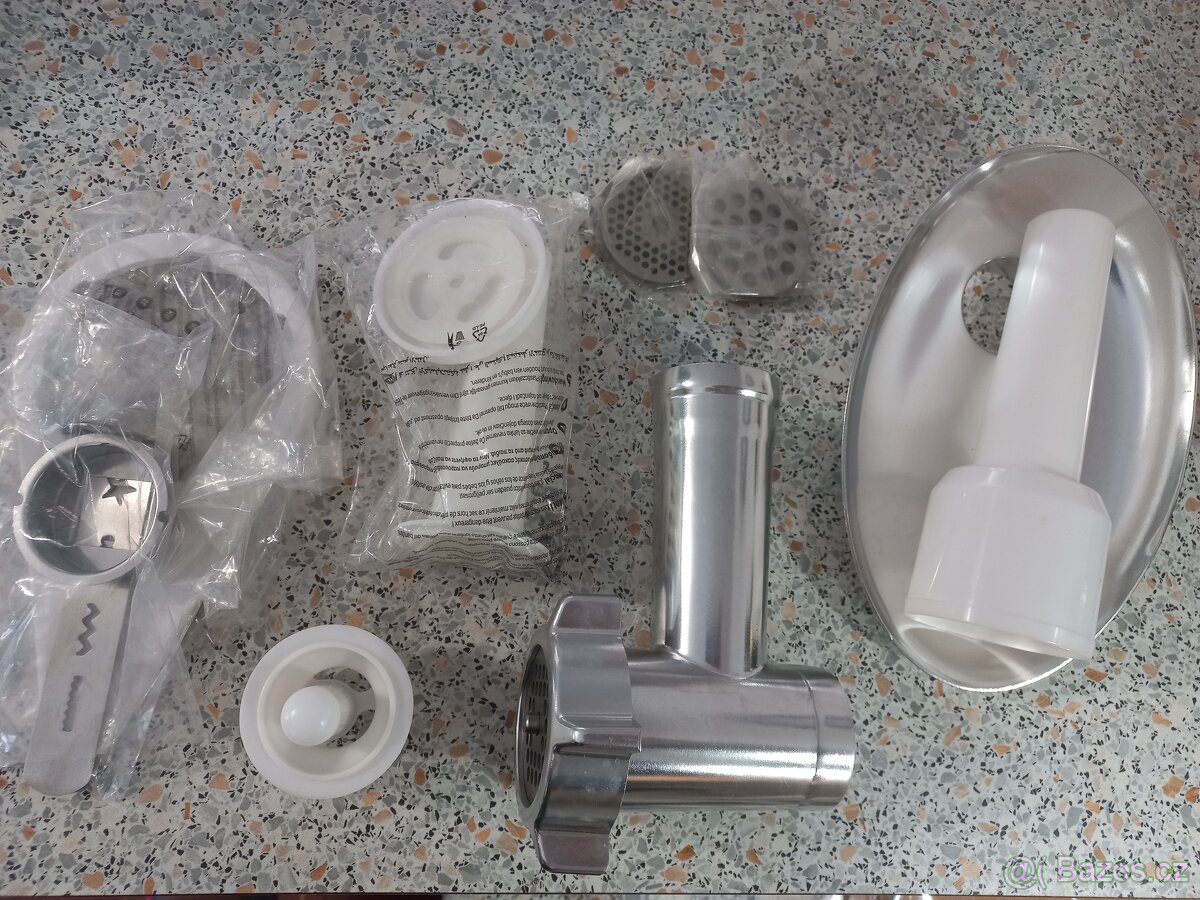 Kuchyňský robot Sencor Kitchen Champion - 3