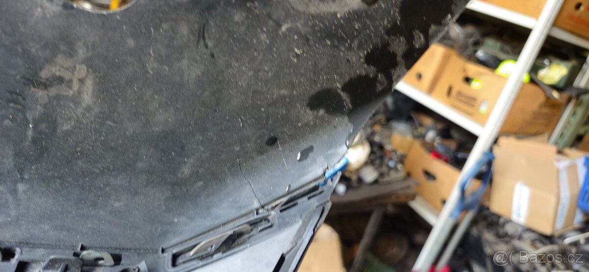 Maska mrizka narazniku vw passat B7 3AA853651 - 3