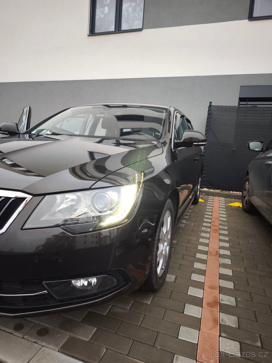 Škoda superb - 3