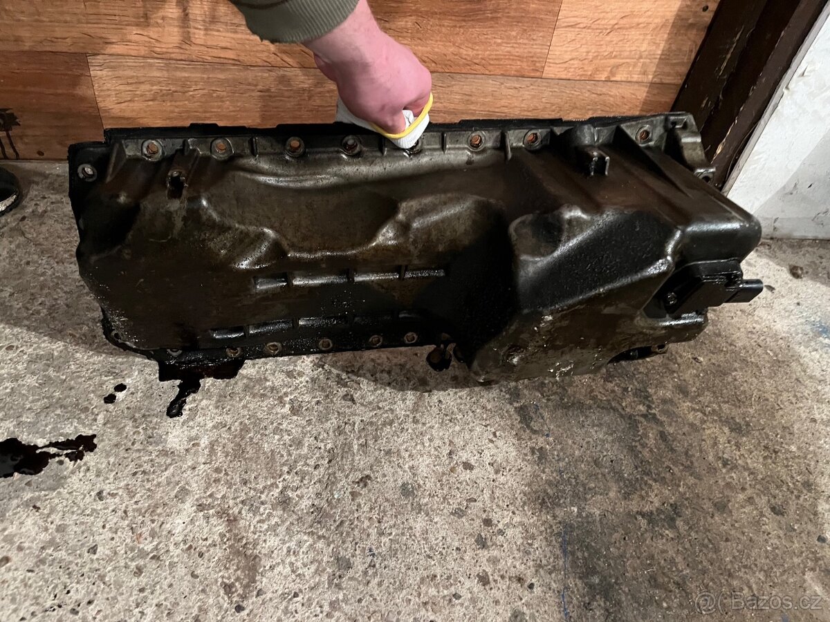 Bmw e60 e61 e63 e64 e65 e66 Olejová vana 2.5d 3.0d 3.5d - 3