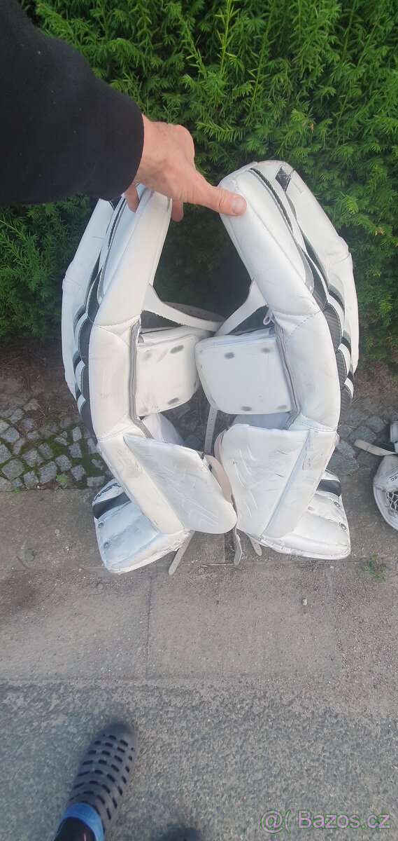 Brankarsky set BAUER a VAUGHN - 3