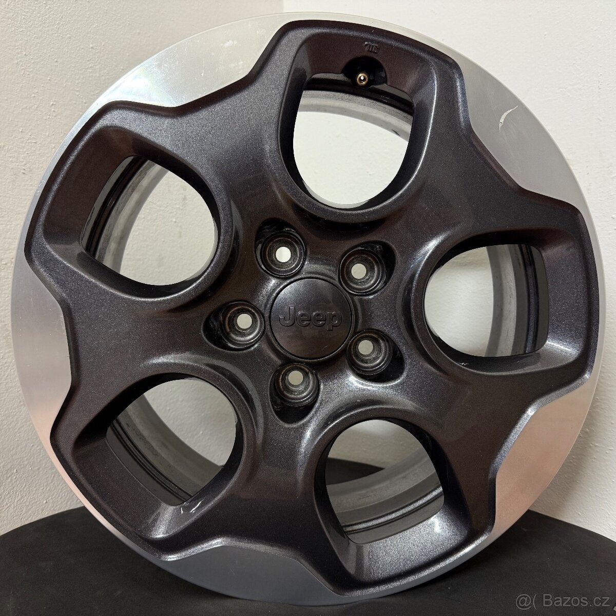 JEEP COMPASS/RENEGADE 5x110 R16 ET40 6,5Jx16 65,1mm - 3