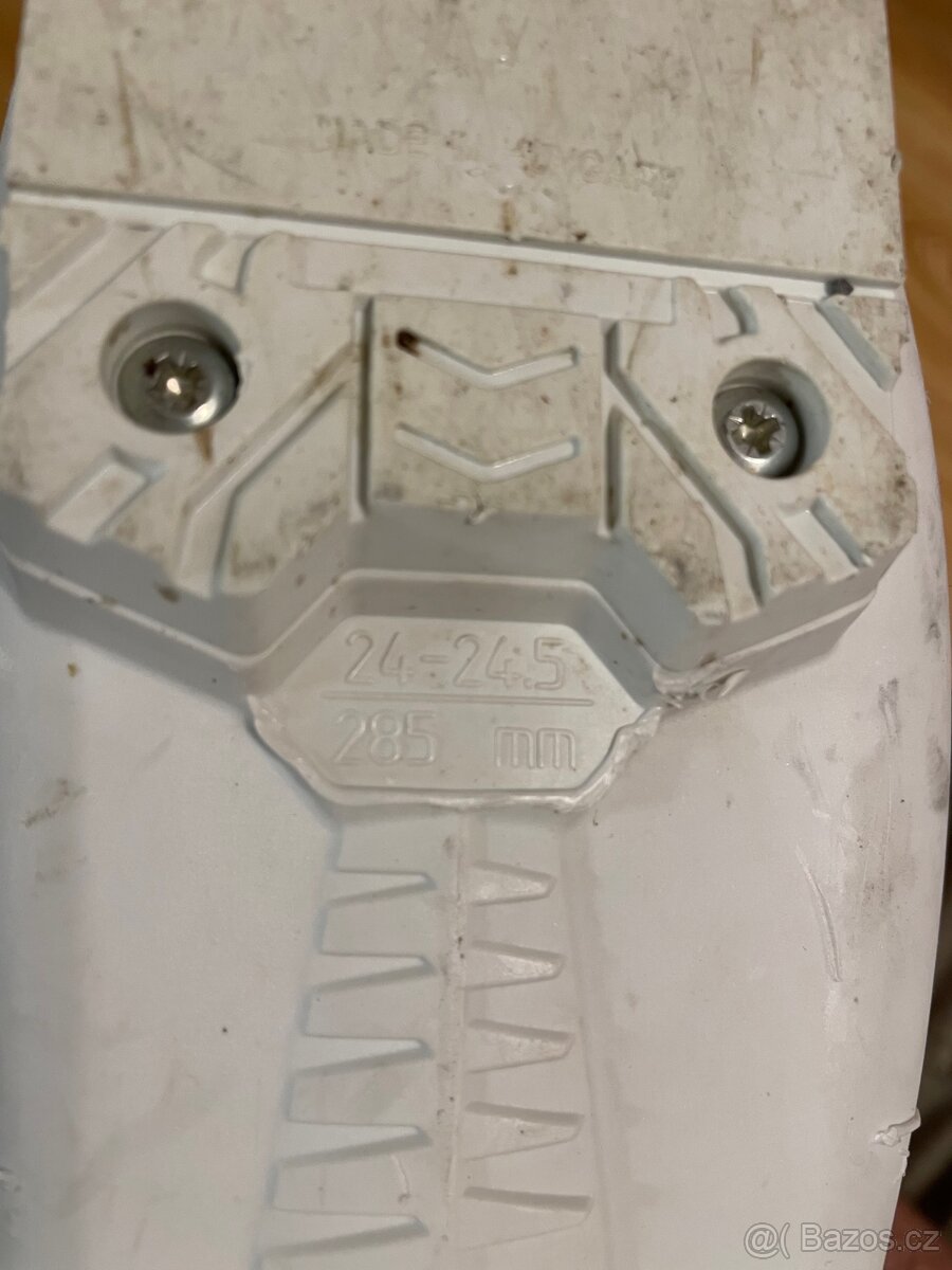 Dívčí lyžáky Nordica Speedmachine j3 24-24.5 (cca EU 38) - 3