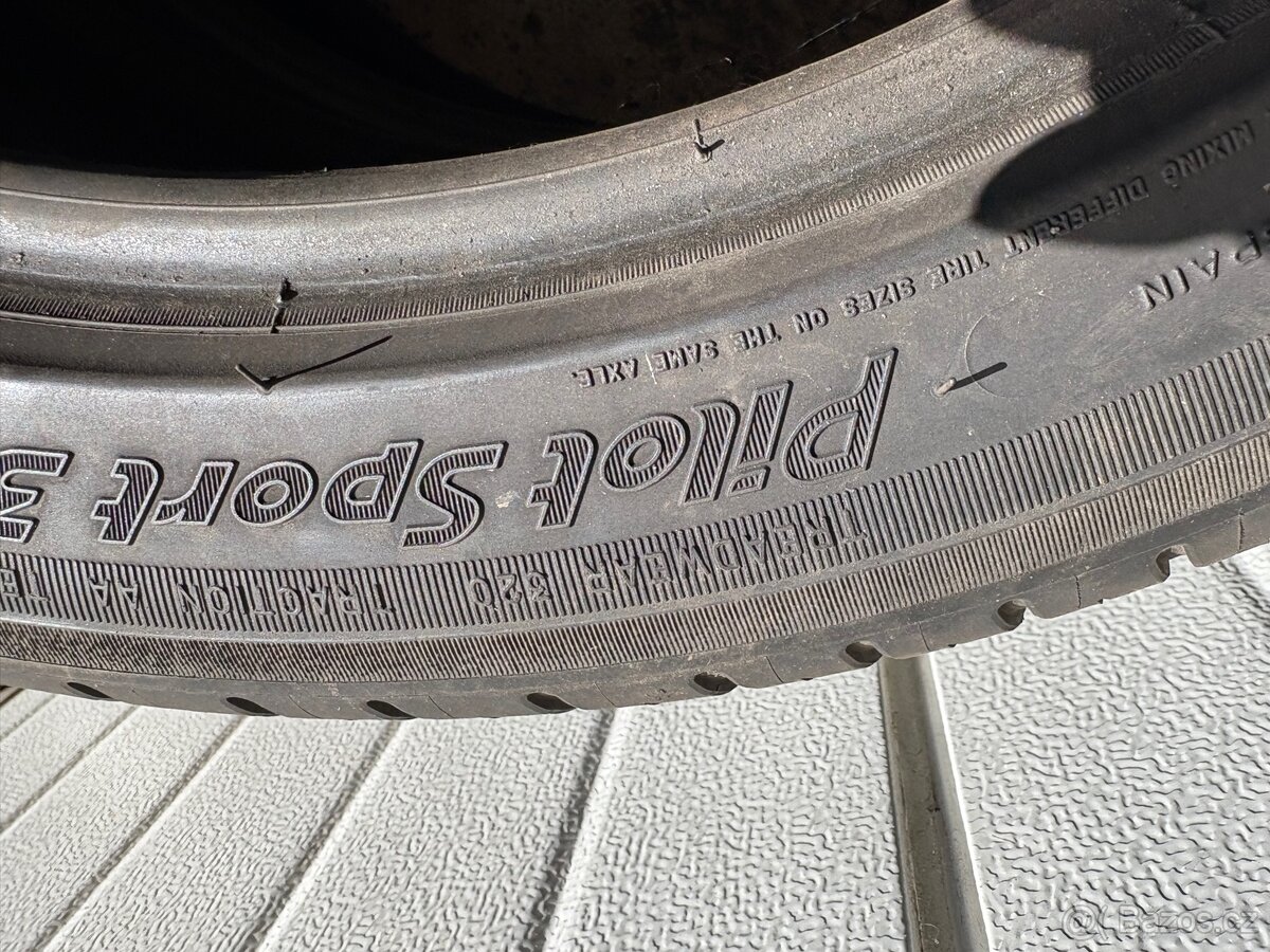 Pneu Michelin 225/45-R18 Pilot sport 3 - 3