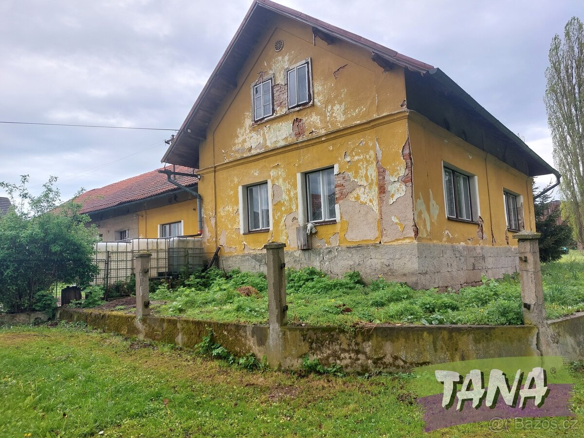 Prodej podílu o velikosti 1/2 - Zemědělská usedlost v Českém - 3