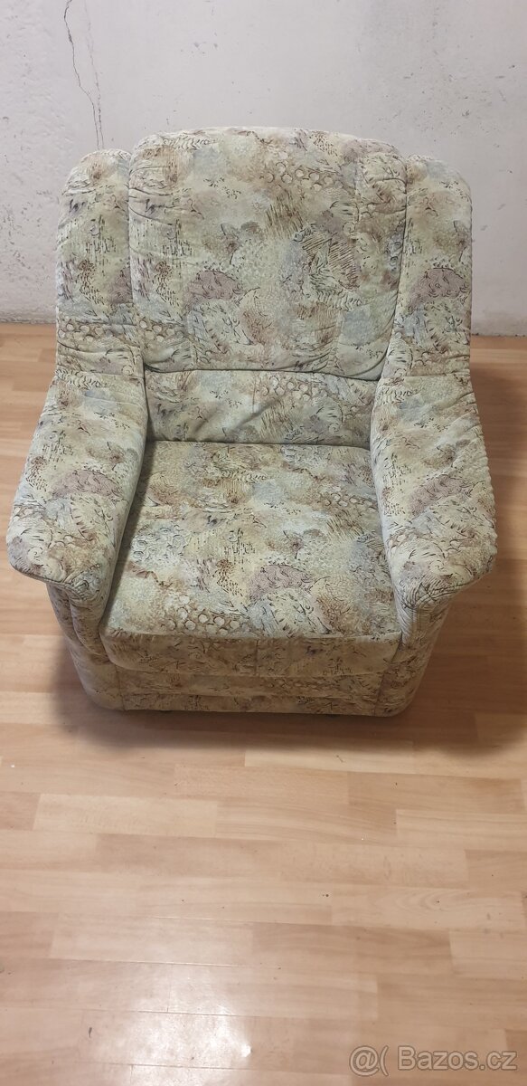 Křeslo z mikroplyše - 3