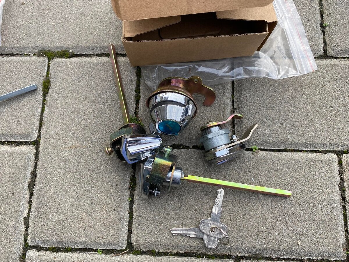 Volha Gaz 24, Gaz 2410, sada zámku - 3