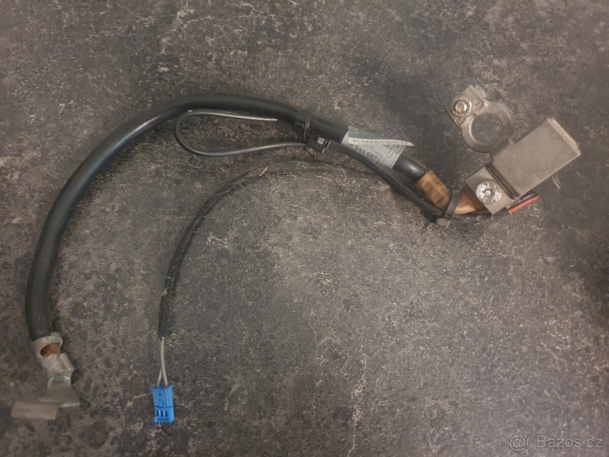 BMW E60 E90 3 / 5 Series IBS Minus i plus Odpojovač - 3