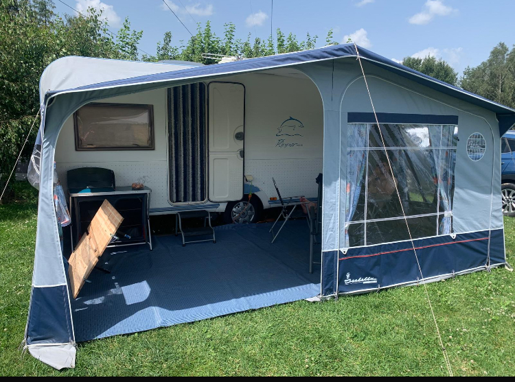 Prodám karavan Burstner Flipper 460 TS - 3