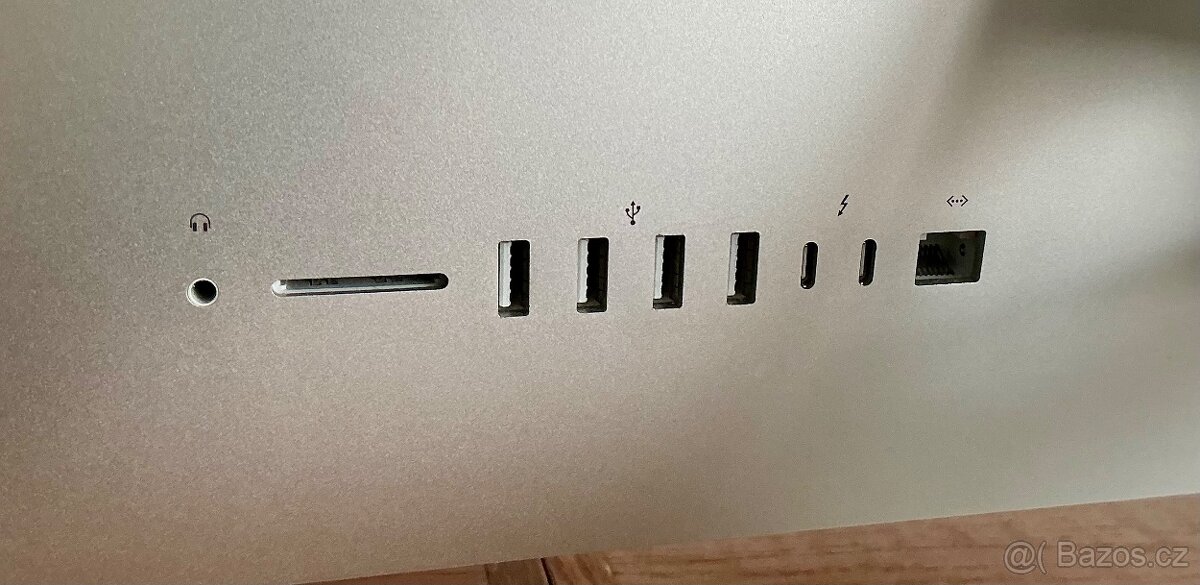 Apple iMac 21.5 4K 2017 - 3