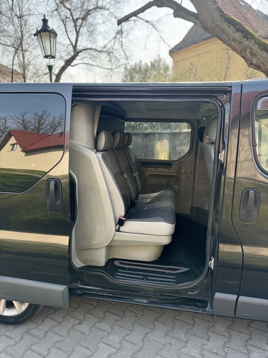 Opel Vivaro 2.5/Renault Trafic - 3