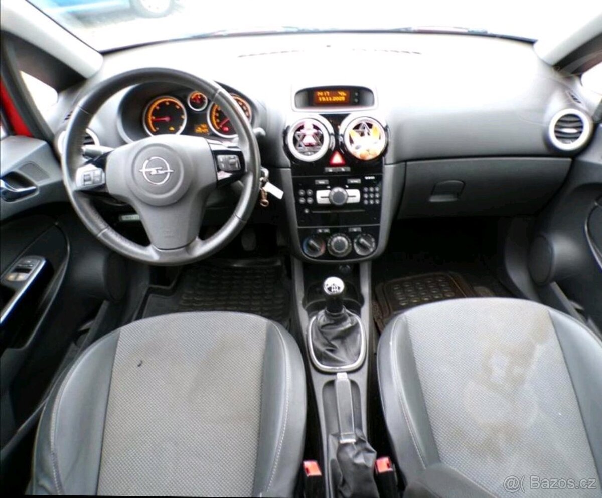 Kia Ceed a Opel Corsa - P R O N Á J E M - 3