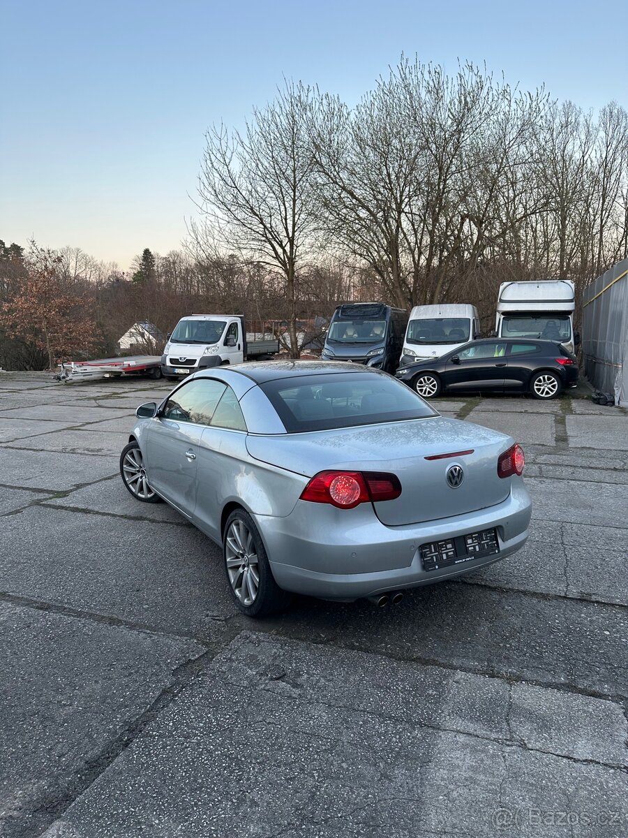 Volkswagen EOS 3.2 VR6 - 3