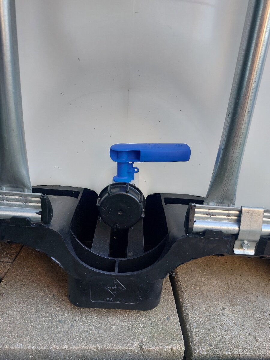 Potravinářské IBC 1000 litrů od sirupu - 3