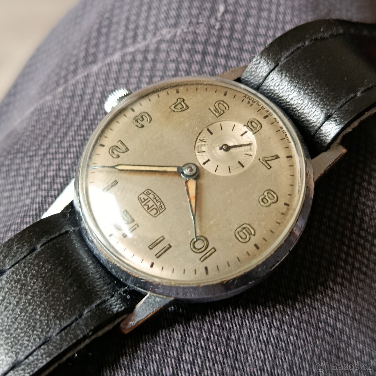 Německé náramkové hodinky UMF Ruhla - 3