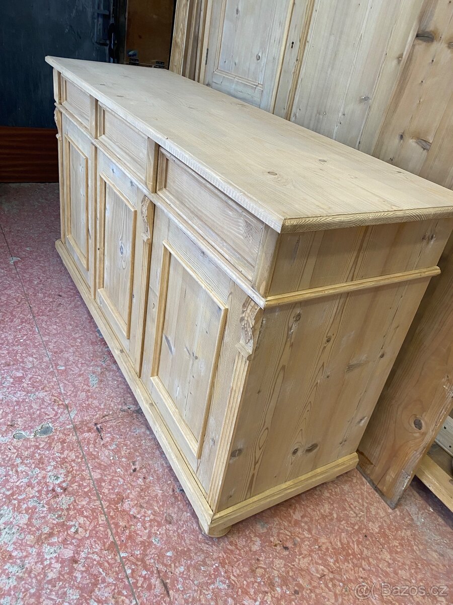 Starožitná komoda,spodek,příborník,bufet - 3