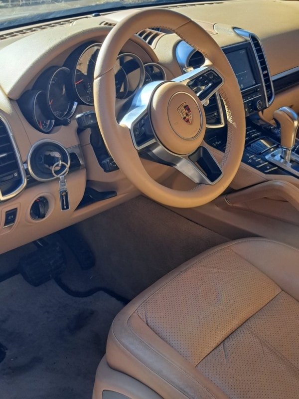 Porsche Cayenne 3.0TDI 180KW CRCA A5904 L041 r.v.2012 - 3