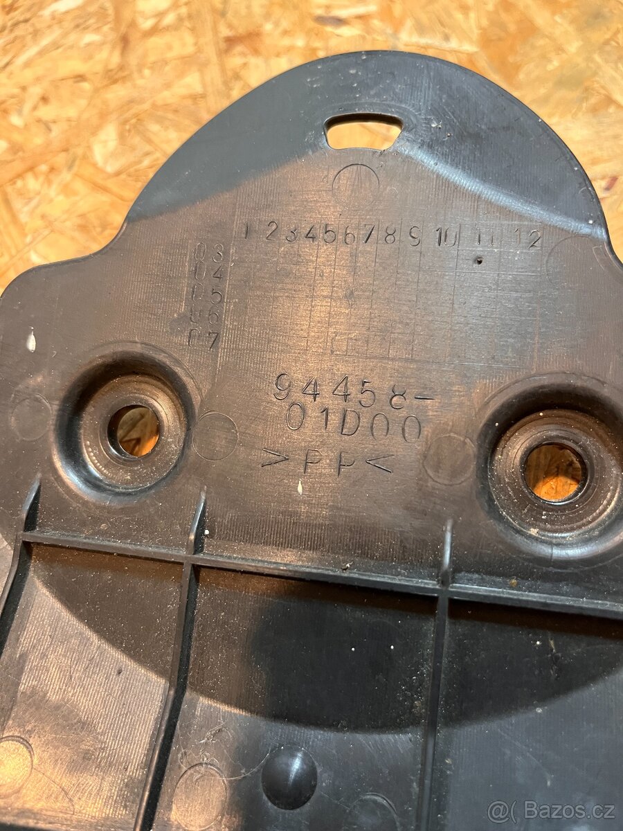 Kryt na spodní brýle pro Honda CBR600RR PC37 05-06 - 3