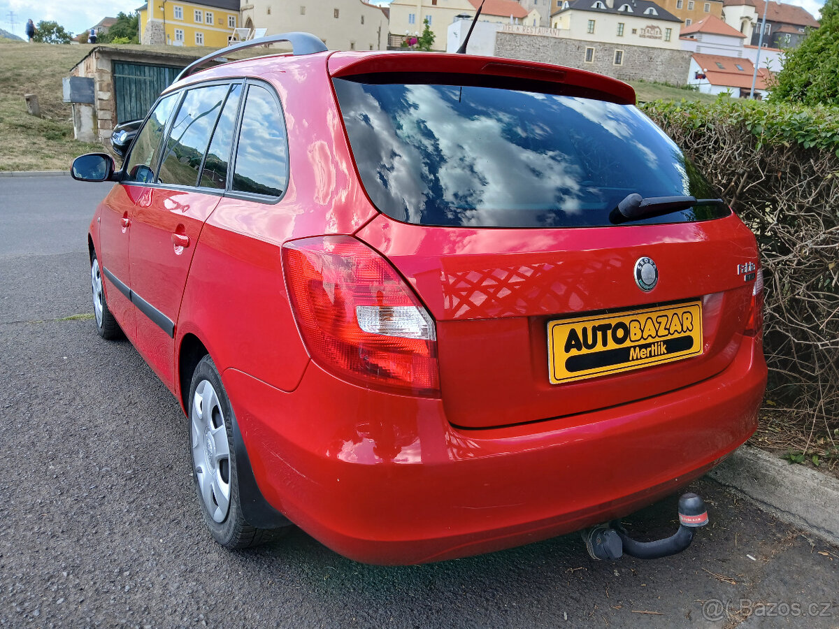 Škoda Fabia Combi 1.4 MÁLO NAJETO - 3
