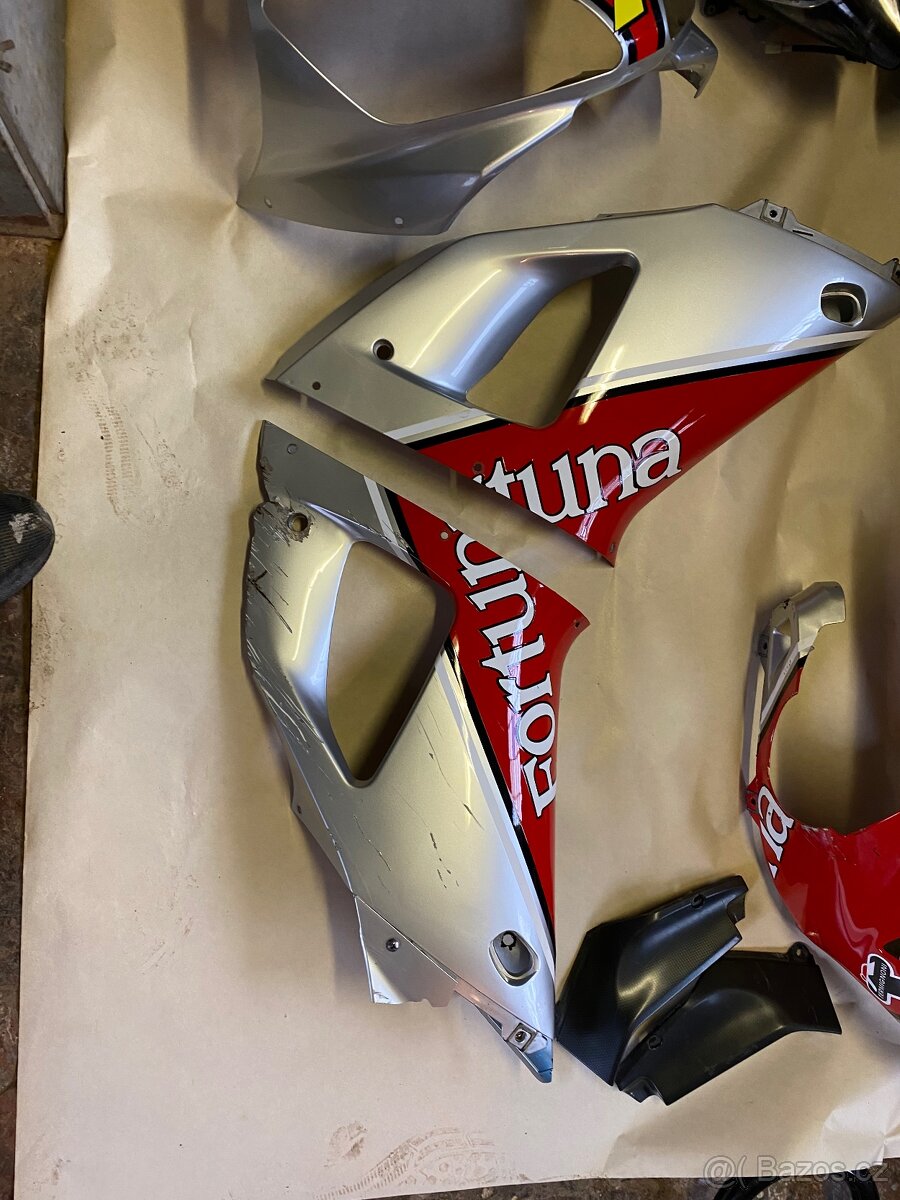 Kapoty plus světlo - 3